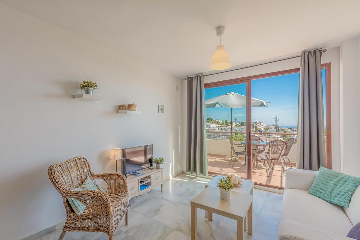 Andaluz Apartments Mar De Nerja Exterior photo