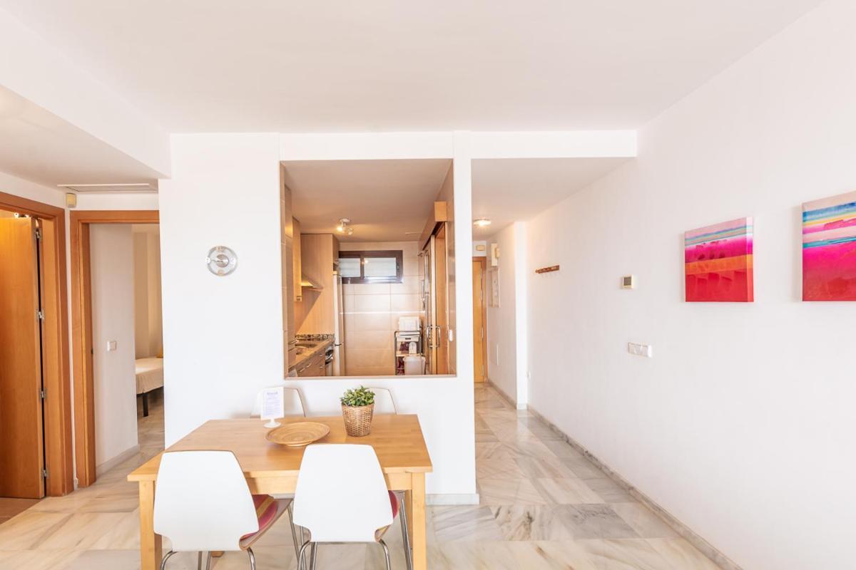 Andaluz Apartments Mar De Nerja Room photo